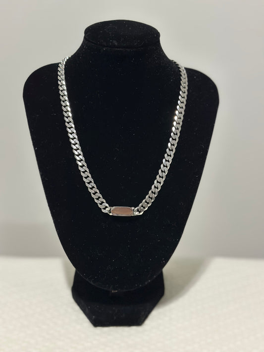 Silver chocker